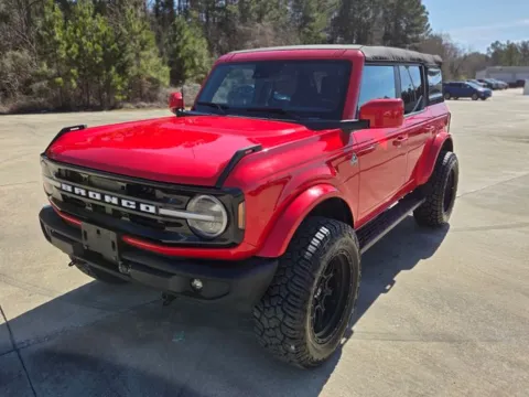 Red 2023 Ford Bronco Outer Banks for sale in Leesville, LA
