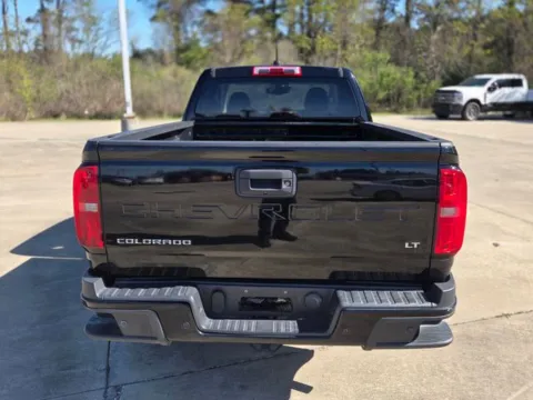 More photos of 2022 Chevrolet Colorado LT at Hixson Ford Leesville, LA