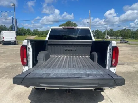 More photos of 2021 GMC Sierra 1500 AT4 at Hixson Ford Leesville, LA