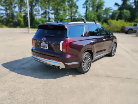 More photos of 2024 Hyundai Palisade Calligraphy at Hixson Ford Leesville, LA