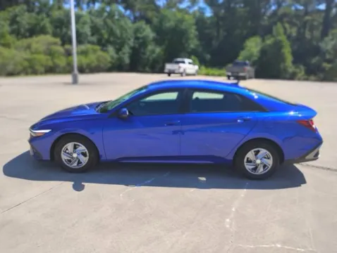 Photos of 2025 Hyundai Elantra SE for sale in Leesville, LA at Hixson Ford Leesville