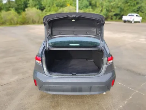 More photos of 2023 Toyota Corolla LE at Hixson Ford Leesville, LA