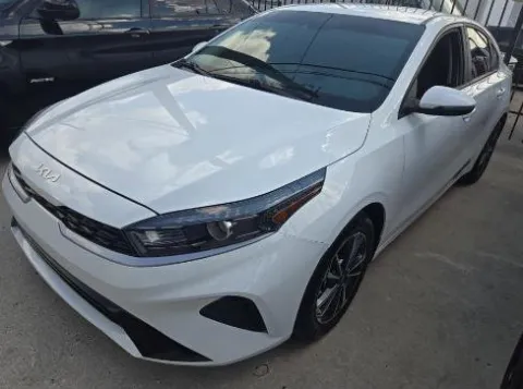 White 2024 Kia Forte LXS for sale in Leesville, LA
