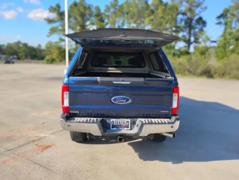 More photos of 2017 Ford Super Duty F-250 SRW XLT at Hixson Ford Leesville, LA