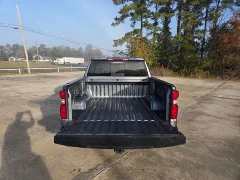 More photos of 2021 Chevrolet Silverado 1500 LT at Hixson Ford Leesville, LA
