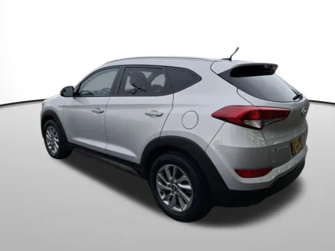 Another view of 2016 Hyundai Tucson SE for sale in Auburn, WA at Auburn Hyundai
