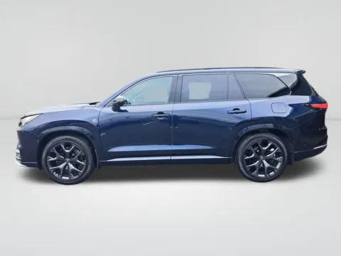 Photos of 2024 Lexus TX 500h F SPORT Premium for sale in Auburn, WA at Auburn Hyundai