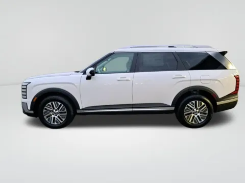 Photos of 2026 Hyundai Palisade Hybrid SEL Premium for sale in Auburn, WA at Auburn Hyundai