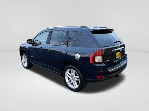 Another view of 2015 Jeep Compass Limited for sale in Auburn, WA at Auburn Hyundai