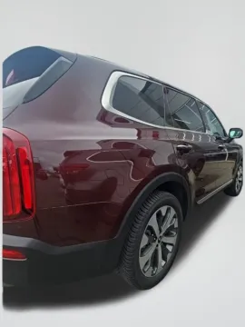 Photos of 2021 Kia Telluride S for sale in Auburn, WA at Auburn Hyundai