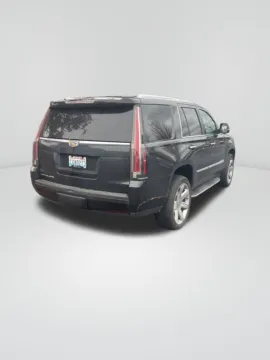 Another view of 2018 Cadillac Escalade Luxury for sale in Auburn, WA at Auburn Hyundai
