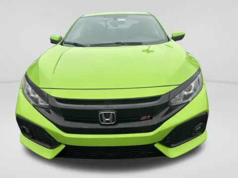 Photos of 2017 Honda Civic Si for sale in Auburn, WA at Auburn Hyundai