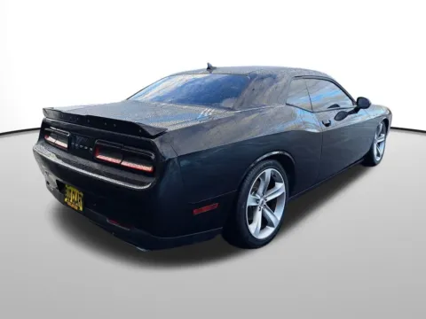 More photos of 2018 Dodge Challenger R/T at Bud Clary Auburn Hyundai, WA