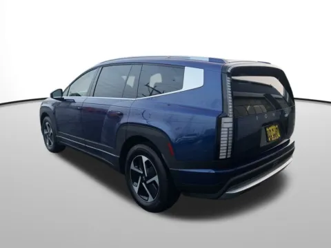 Another view of 2026 Hyundai IONIQ 9 SE for sale in Auburn, WA at Auburn Hyundai