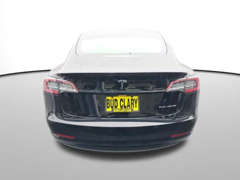 More photos of 2022 Tesla Model 3 Long Range at Auburn Hyundai, WA