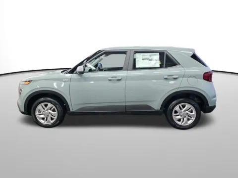 Photos of 2026 Hyundai Venue SE for sale in Auburn, WA at Auburn Hyundai