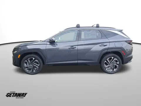 Photos of 2026 Hyundai Tucson Hybrid Limited for sale in Auburn, WA at Auburn Hyundai