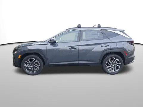 Photos of 2026 Hyundai Tucson Hybrid Limited for sale in Auburn, WA at Auburn Hyundai