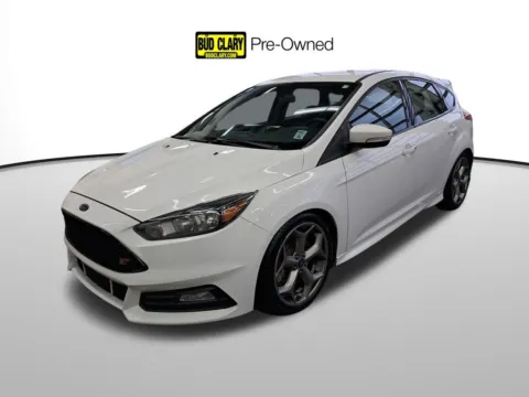 White 2018 Ford Focus ST for sale in Auburn, WA