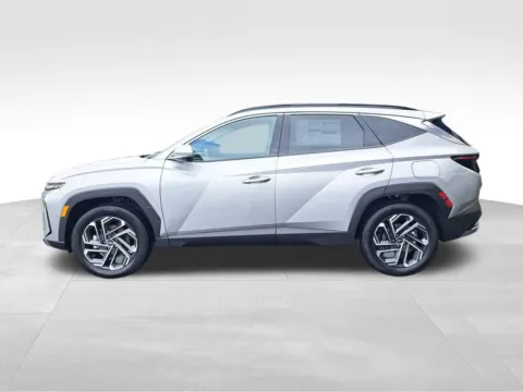 Photos of 2026 Hyundai Tucson Hybrid Limited for sale in Auburn, WA at Bud Clary Auburn Hyundai