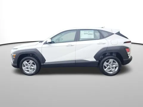 Photos of 2026 Hyundai Kona SE for sale in Auburn, WA at Auburn Hyundai