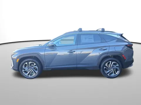 Photos of 2026 Hyundai Tucson Hybrid Limited for sale in Auburn, WA at Bud Clary Auburn Hyundai