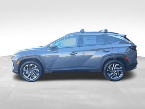 Photos of 2026 Hyundai Tucson Hybrid Limited for sale in Auburn, WA at Bud Clary Auburn Hyundai