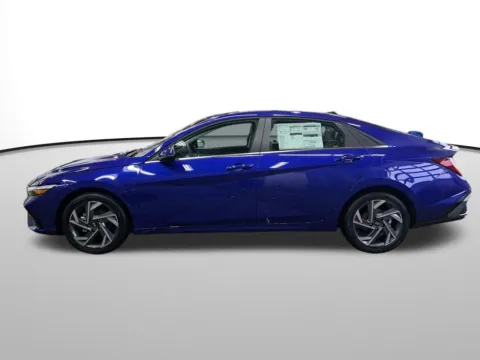 Photos of 2026 Hyundai Elantra Hybrid Limited for sale in Auburn, WA at Auburn Hyundai