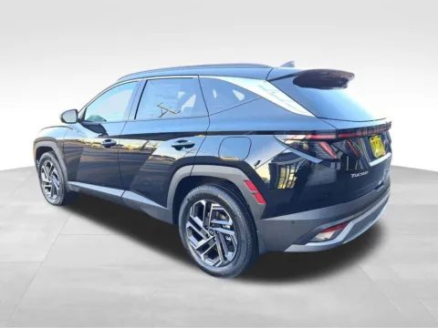 Another view of 2026 Hyundai Tucson Hybrid Limited for sale in Auburn, WA at Bud Clary Auburn Hyundai