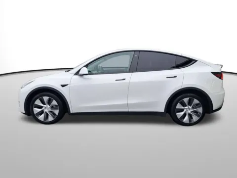 Photos of 2021 Tesla Model Y Long Range for sale in Auburn, WA at Auburn Hyundai