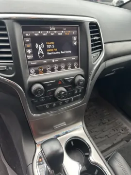 More photos of 2018 Jeep Grand Cherokee Altitude at Bud Clary Auburn Hyundai, WA