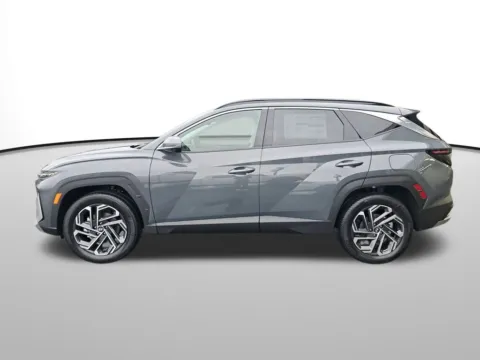 Photos of 2026 Hyundai Tucson Hybrid Limited for sale in Auburn, WA at Bud Clary Auburn Hyundai