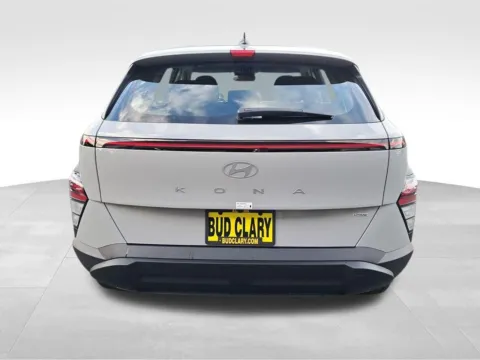 More photos of 2026 Hyundai Kona SE at Bud Clary Auburn Hyundai, WA