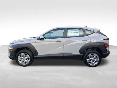 Photos of 2026 Hyundai Kona SE for sale in Auburn, WA at Bud Clary Auburn Hyundai