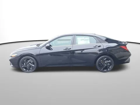 Photos of 2026 Hyundai Elantra SEL Sport for sale in Auburn, WA at Bud Clary Auburn Hyundai