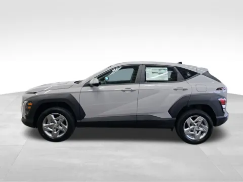 Photos of 2026 Hyundai Kona SE for sale in Auburn, WA at Bud Clary Auburn Hyundai