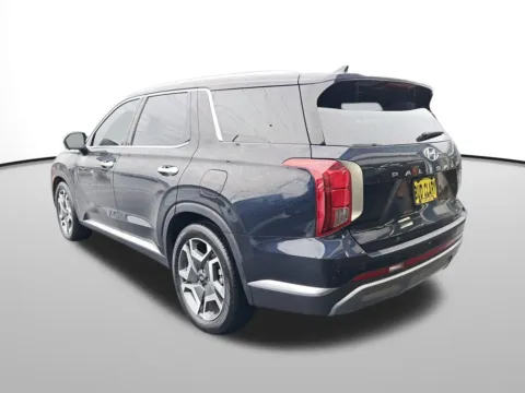 Another view of 2023 Hyundai Palisade Limited for sale in Auburn, WA at Bud Clary Auburn Hyundai