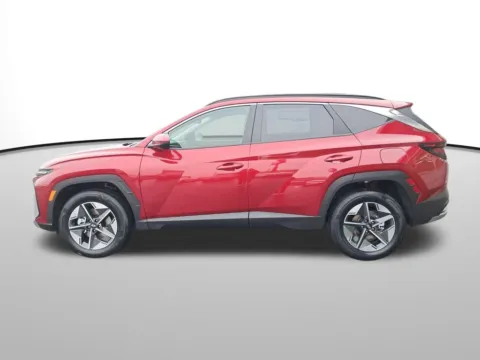 Photos of 2026 Hyundai Tucson Hybrid SEL for sale in Auburn, WA at Bud Clary Auburn Hyundai