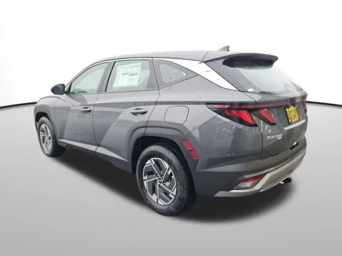 Another view of 2026 Hyundai Tucson Hybrid Blue for sale in Auburn, WA at Bud Clary Auburn Hyundai