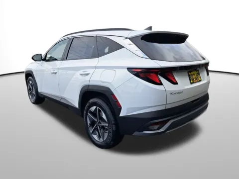 Another view of 2026 Hyundai Tucson Hybrid SEL for sale in Auburn, WA at Bud Clary Auburn Hyundai