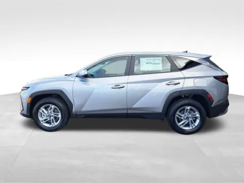 Photos of 2026 Hyundai Tucson SE for sale in Auburn, WA at Bud Clary Auburn Hyundai