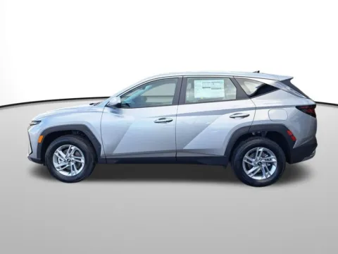 Photos of 2026 Hyundai Tucson SE for sale in Auburn, WA at Bud Clary Auburn Hyundai