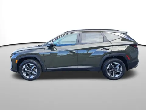 Photos of 2026 Hyundai Tucson SEL for sale in Auburn, WA at Bud Clary Auburn Hyundai