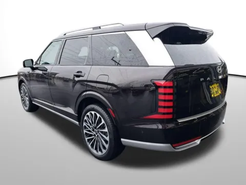 Another view of 2026 Hyundai Palisade Calligraphy for sale in Auburn, WA at Bud Clary Auburn Hyundai