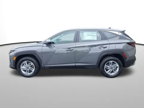 Photos of 2026 Hyundai Tucson SE for sale in Auburn, WA at Bud Clary Auburn Hyundai