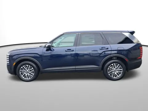 Photos of 2026 Hyundai Palisade SE for sale in Auburn, WA at Bud Clary Auburn Hyundai