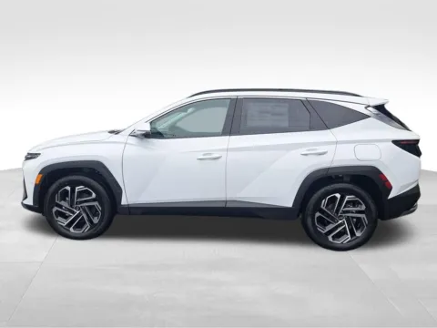 Photos of 2026 Hyundai Tucson Hybrid Limited for sale in Auburn, WA at Bud Clary Auburn Hyundai