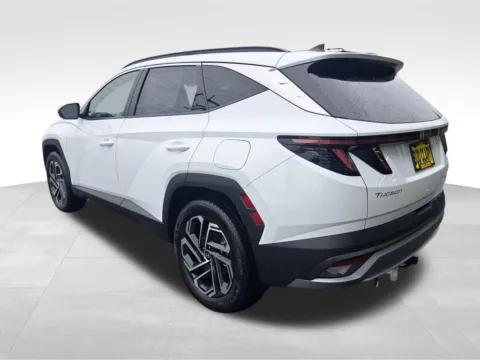 Another view of 2026 Hyundai Tucson Hybrid Limited for sale in Auburn, WA at Bud Clary Auburn Hyundai