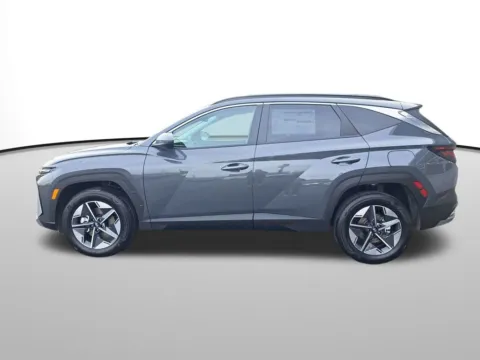 Photos of 2026 Hyundai Tucson Hybrid SEL for sale in Auburn, WA at Bud Clary Auburn Hyundai