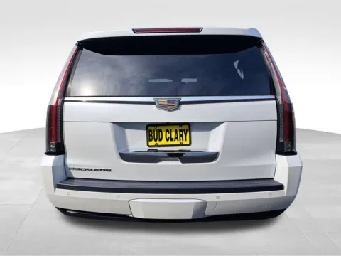 More photos of 2016 Cadillac Escalade ESV Premium at Bud Clary Auburn Hyundai, WA